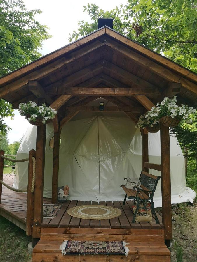 فندق Medve Dome - Luxury Camping In The Middle Of Nature فلاهيتا المظهر الخارجي الصورة